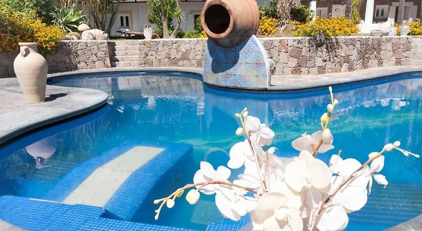 Hotel Oasi Panarea 4*,  Italien