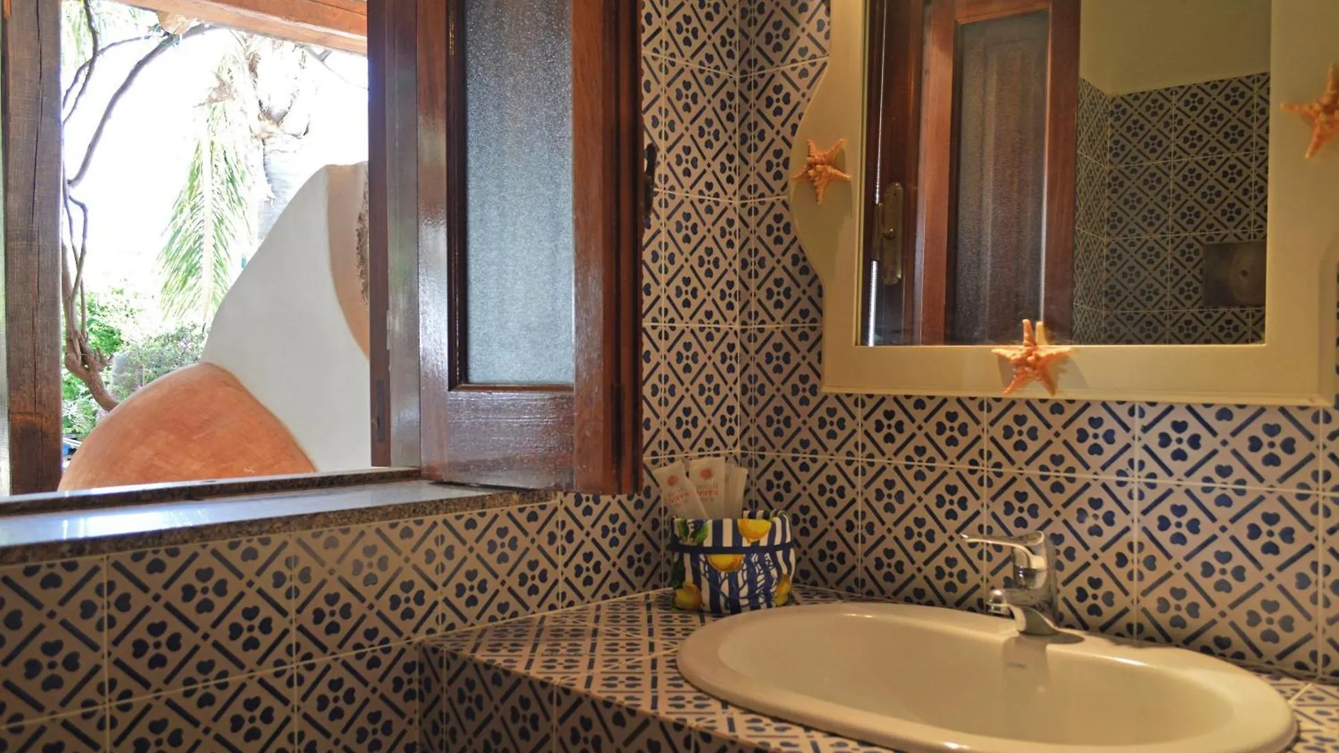 Hotel Oasi Panarea