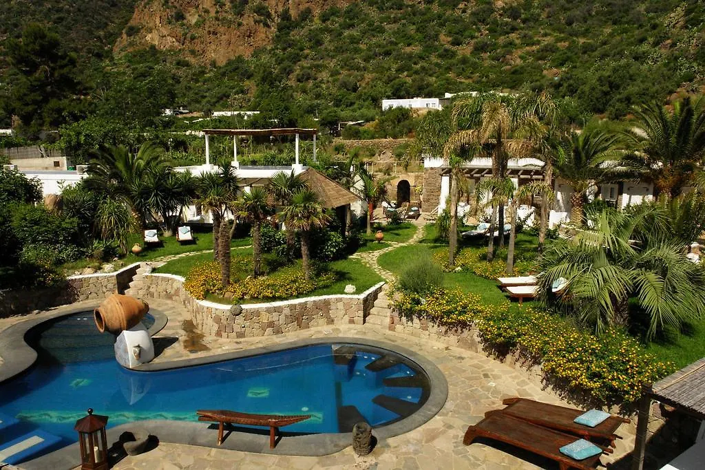 Hotel Oasi Panarea 4*,  Italien